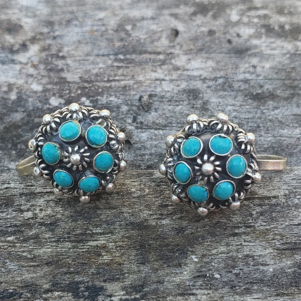 Vintage Native American Or Mexican Turquoise Sterling Silver Screwback Earrings - Picture 11 of 16